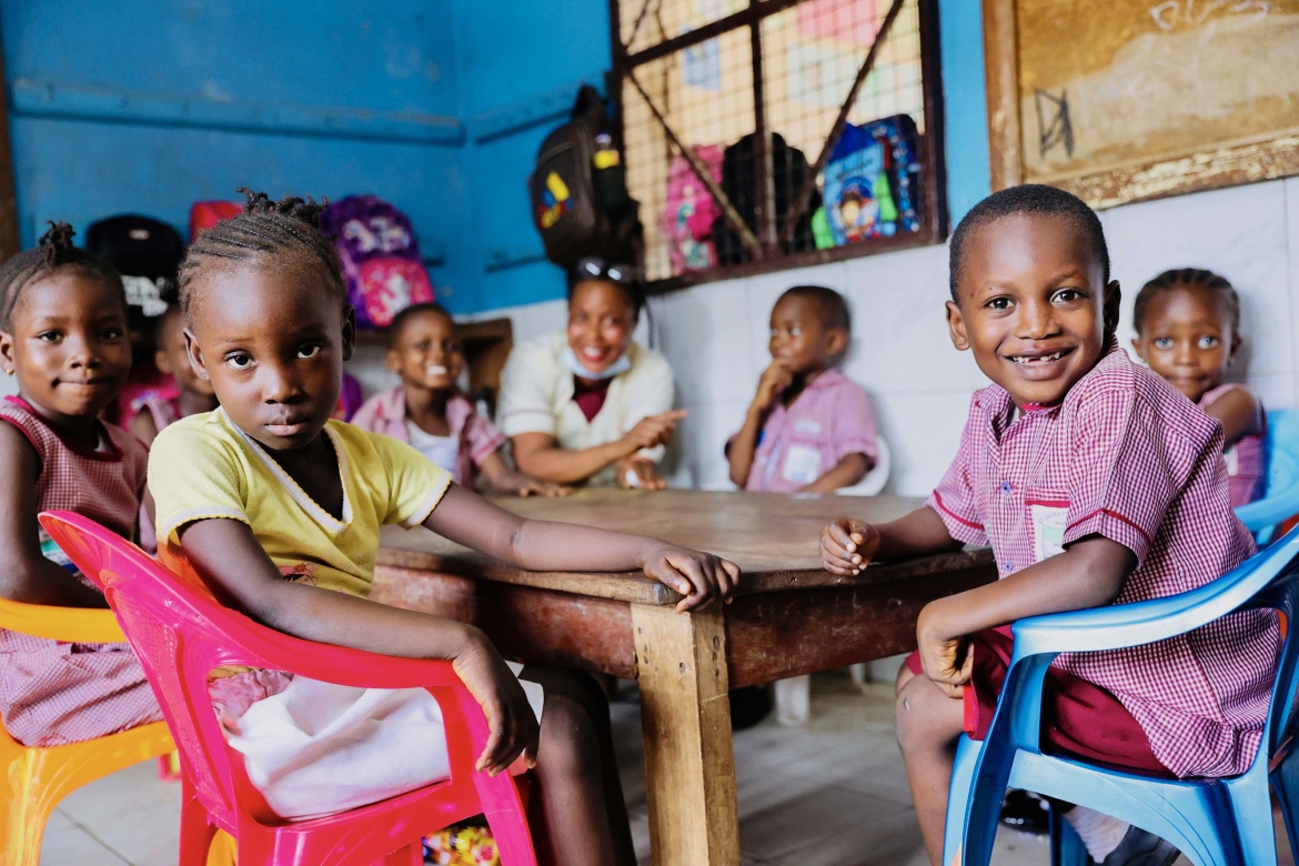Students at St Luke's Pre-primary School in Wilberforce, Sierra Leone. World Bank/Erick Kaglan