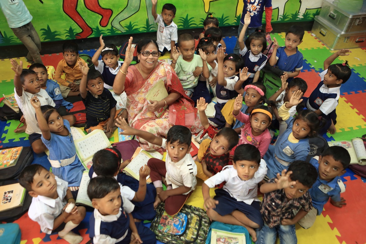 Koburi Buruwa, an assistant teacher at the Rejurkul Government Primary School in Ukhiya, Cox's Bazar. Bangladesh. Credit: GPE/Salman Saeed